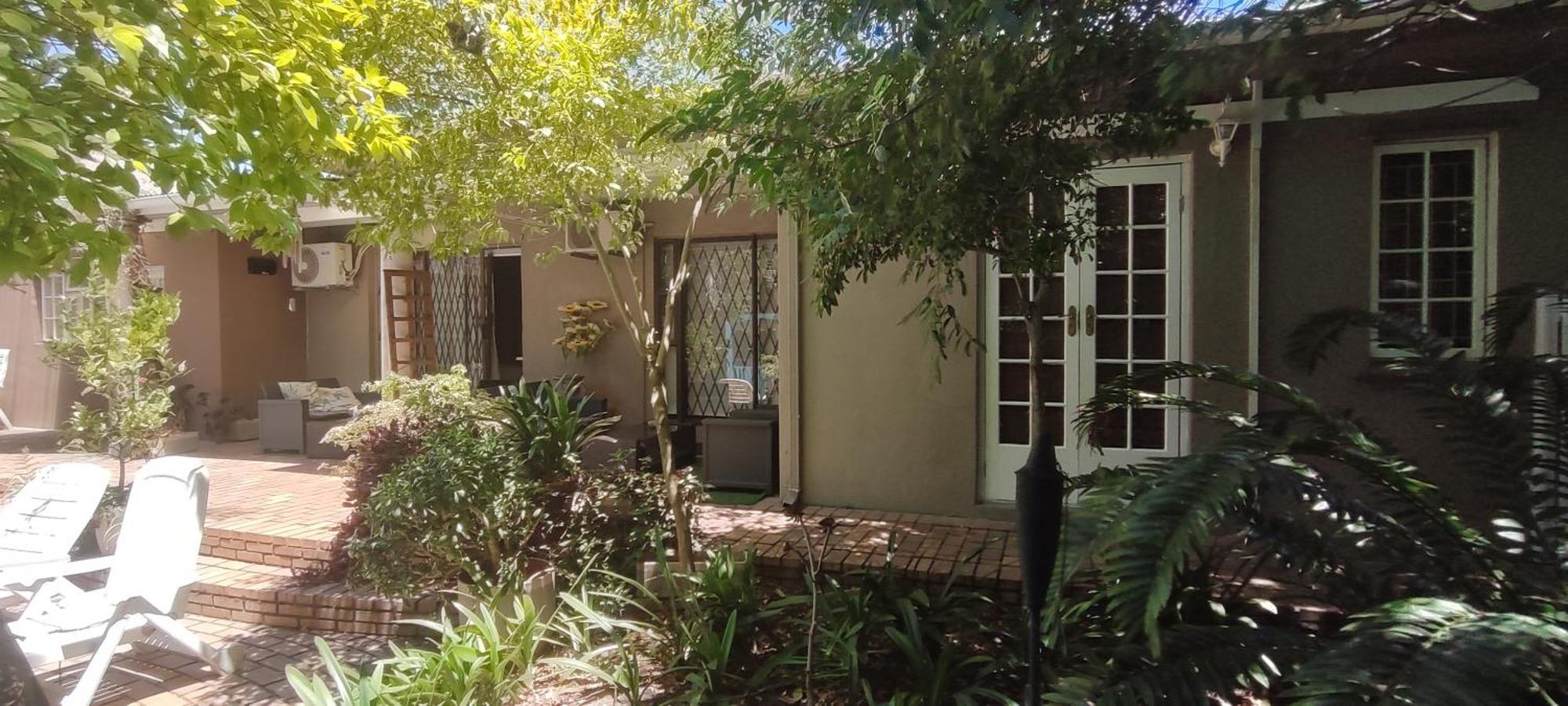 Sunbell Ventures Guesthouse Kapstadt Exterior foto